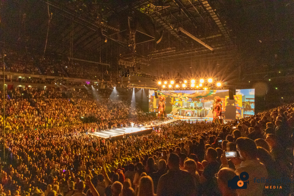 DJ Bobo in der ausverkauften Lanxess Arena – ein Abend voller 90er-Euphorie